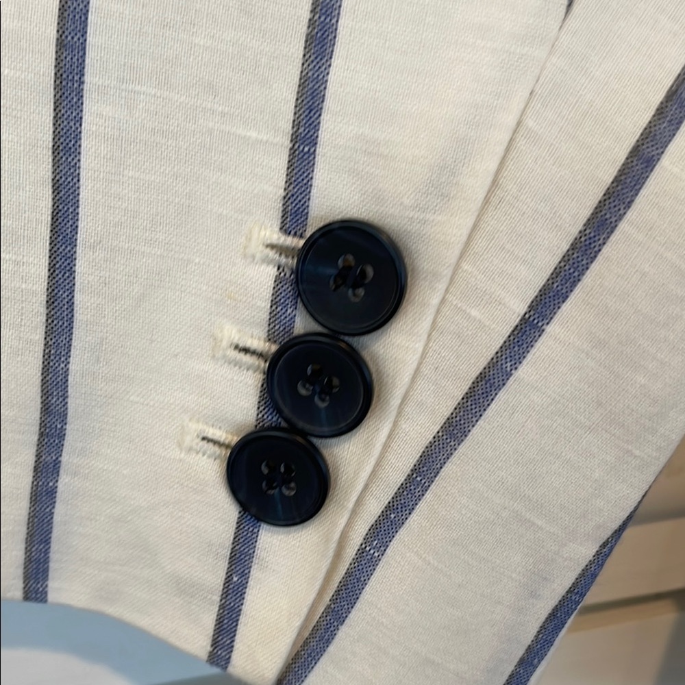 Talbots Women's White Striped Blazer - Picture 12 of 12